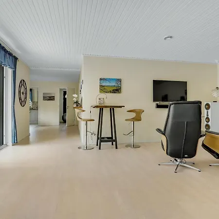 Ferienhaus Lovely In Idestrup With Wifi *
